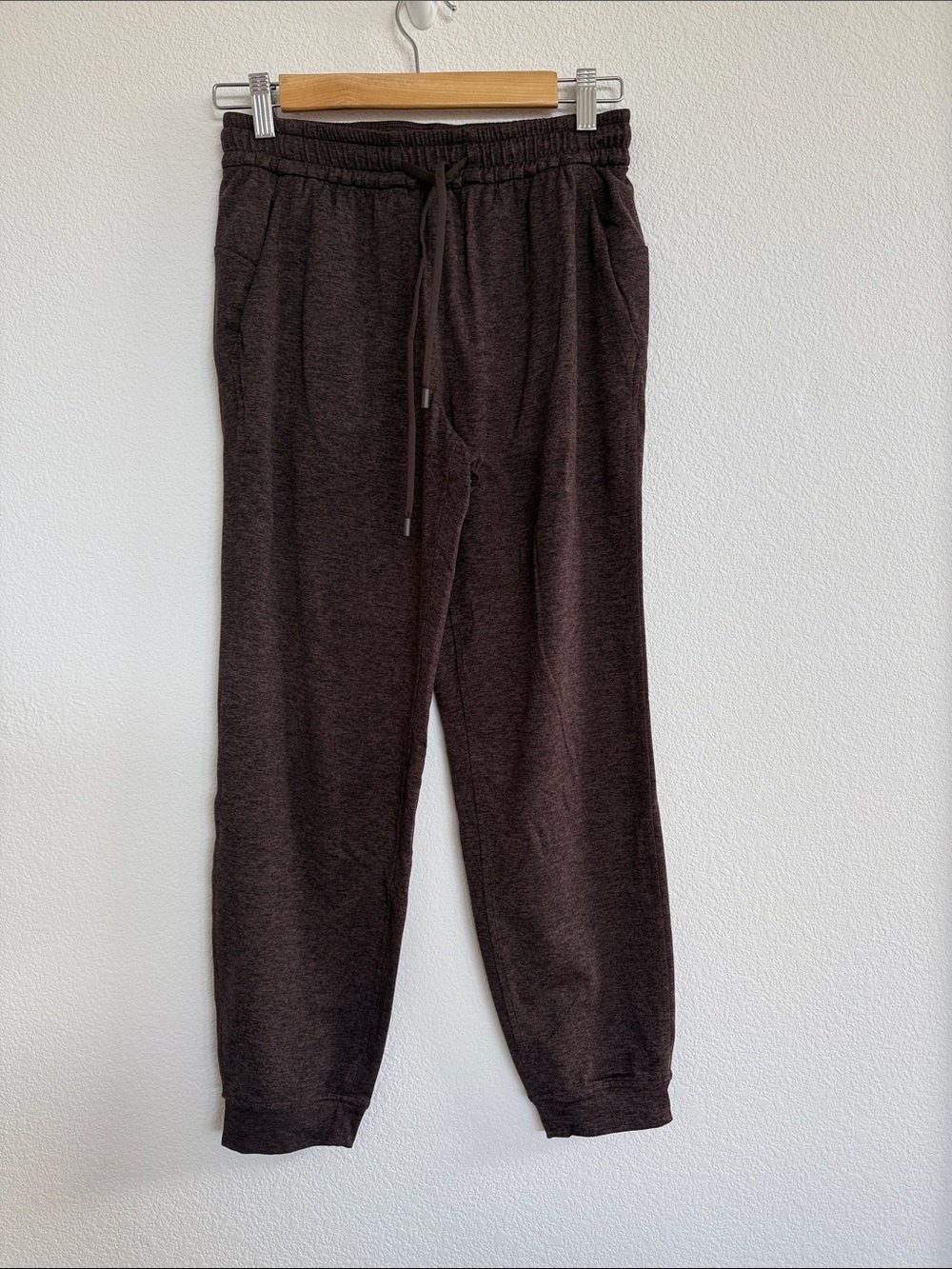 Lululemon 7/8 Brown Jogger Sweatpants - Comfortable Drawstring Pants